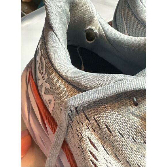 Hoka Clifton size 8W sneakers/ running shoes *flaw* - Picture 13 of 13